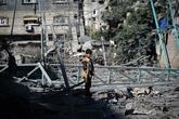 イスラエル軍、ガザ地区中部を攻撃 赤ちゃん含む家族3人死亡