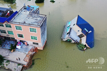 各地で「観測史上最高」の水位に、中国・長江流域で続く洪水被害 写真1