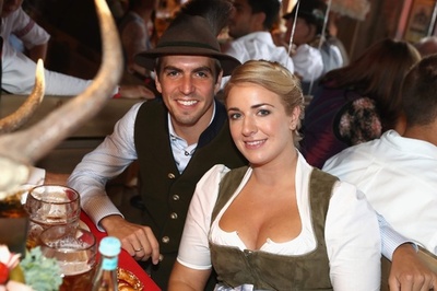 失速気味のバイエルンがビールで気分転換、恒例の「オクトーバーフェスト」に参加