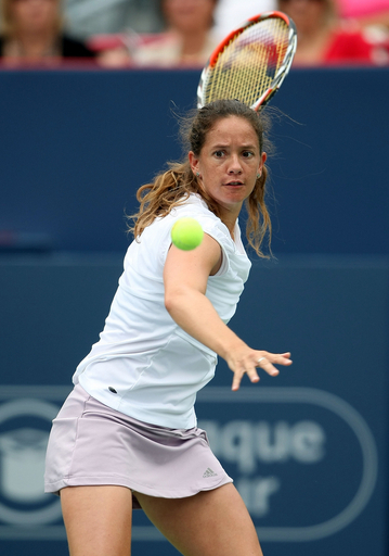 シュニーダー ニクルスク下し3回戦へ