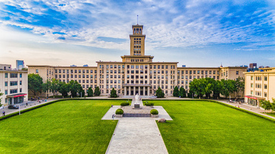 中国 介入型ブレインマシンインターフェース(BMI)技術で再び飛躍