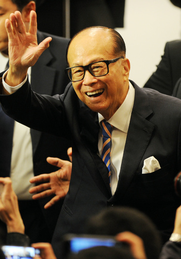 引退する香港の富豪・李嘉誠氏のたたき上げ人生 貧しい少年が築いた商業王国 