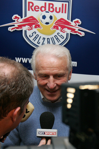 アイルランド代表監督にザルツブルクのトラパットーニ監督が就任