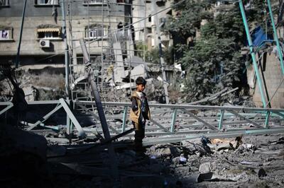 イスラエル軍、ガザ地区中部を攻撃 赤ちゃん含む家族3人死亡
