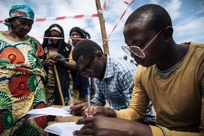 コンゴ民主共和国で2年越しの大統領選 初の平和的政権移行なるか
