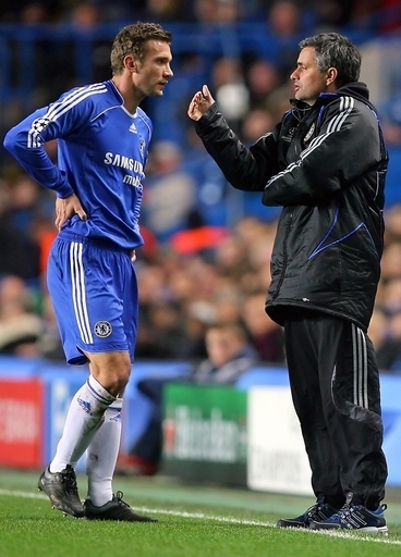 モウリーニョ監督 「シェフチェンコはミランで特別扱いされていた」