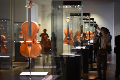 名器「ストラディバリウス」21丁が一堂に　東京