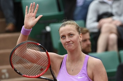 クビトバ、再び苦しみながらも3回戦へ 全仏オープン