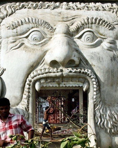 インド大型サイクロン、死者18人 上陸前の大規模避難が奏功