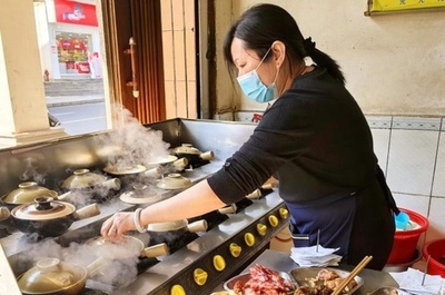 台山で煲仔飯を味わう 冬の風物詩を満喫