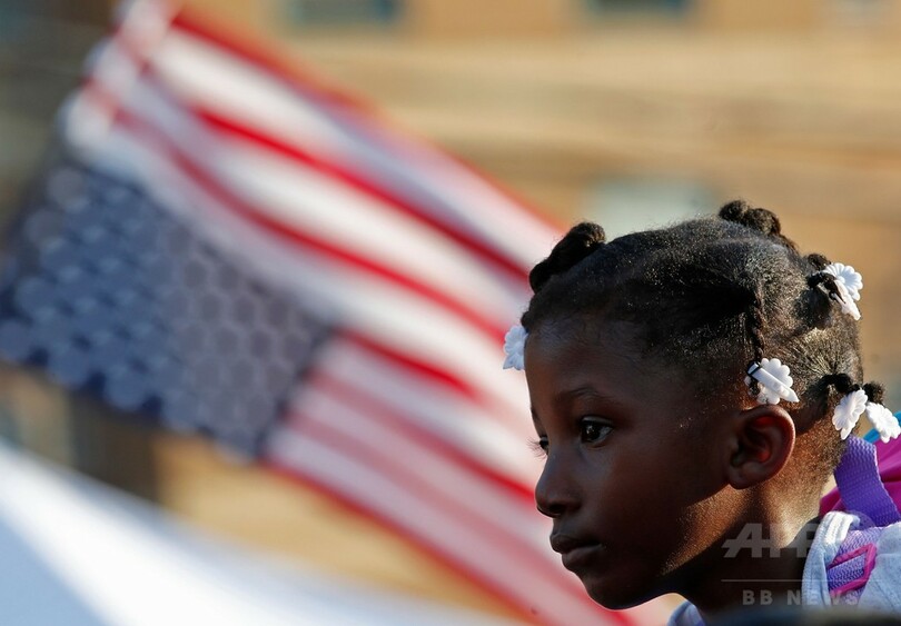 米、銃乱射生存の高校生が20州巡るツアー開始 規制改革訴え