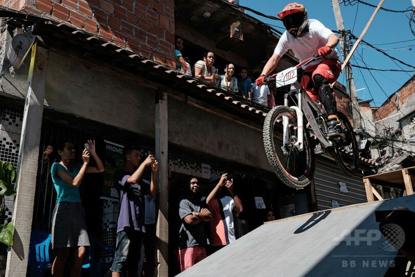 リオの貧困地区がマウンテンバイクのサーキットに