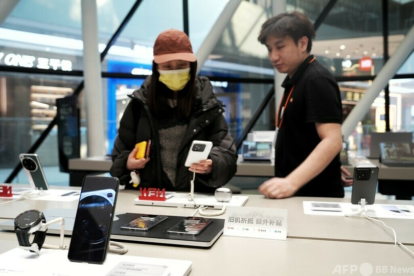 中国三大通信キャリア、eSIMスマートフォンの商用試験を正式認可