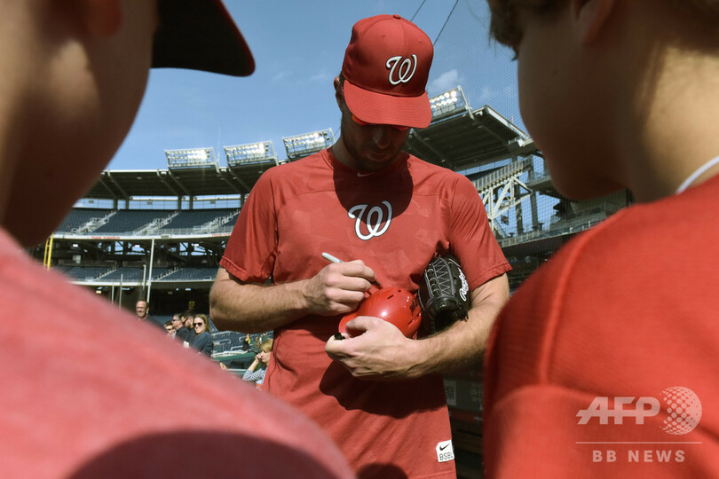 米黒人の深刻な「野球離れ」、希望の光はリトルリーグ