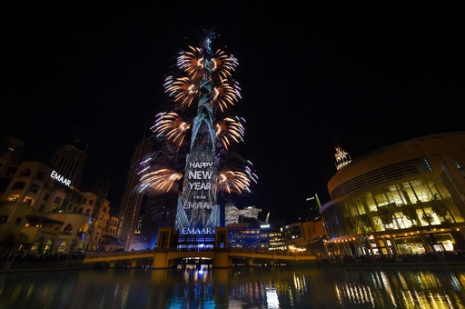 22年の幕開け 各国で祝賀 再びコロナ禍が影 写真15枚 国際ニュース Afpbb News