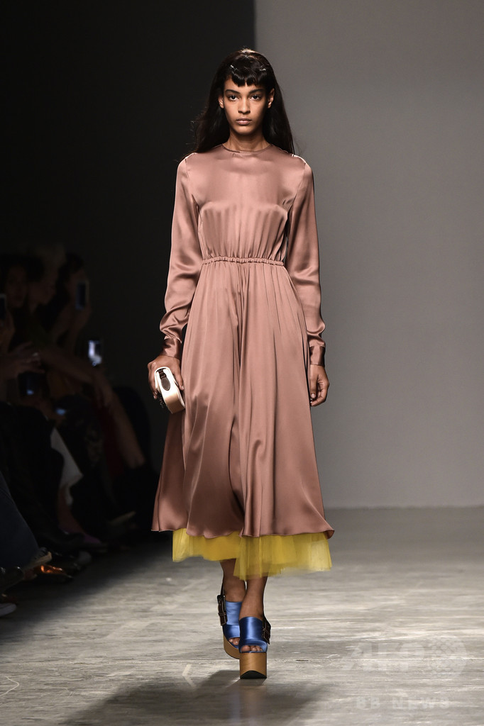 「ロシャス」17年春夏