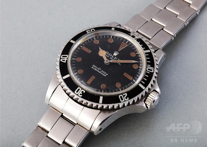 『007/死ぬのは奴らだ』の腕時計に4500万円、R・ムーア着用