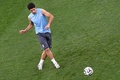 サッカーW杯ブラジル大会（2014 World Cup）グループDのイングランド戦を控え、アレーナ・デ・サンパウロ（Arena de Sao Paulo）で調整を行うウルグアイのルイス・スアレス（Luis Suarez、2014年6月18日撮影）。(c)AFP/BEN STANSALL