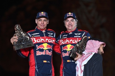 【今日のダカールラリー】サインツが3度目の総合V、ホンダが二輪部門制す