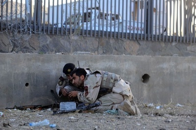 米領事館を武装集団が襲撃、1人死亡 18人負傷 アフガニスタン