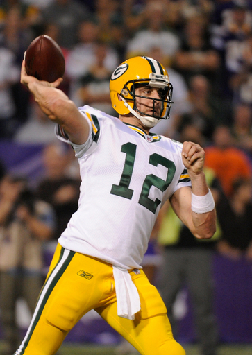 パッカーズが開幕7連勝、コルツは7連敗