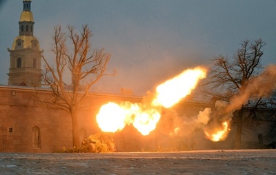 ロシア軍に「著しい」砲弾不足 米国防長官