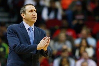 キャブスがブラットHCを解任、後任はルーACが昇格