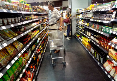 中国、日用品の関税引き下げ 7月から