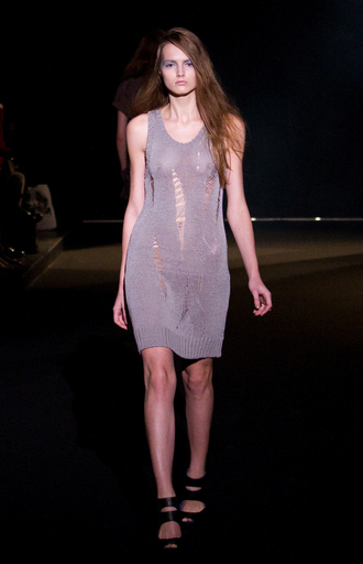 ＜12年春夏東京コレクション＞エーディグリーファーレンハイト