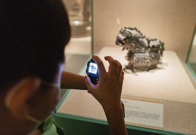 6歳児もスマートウオッチを愛用 中国で拡大するキッズ向け市場