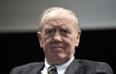 仏でパーキンソン病などの患者約350人に無許可の臨床試験、当局が法的措置へ