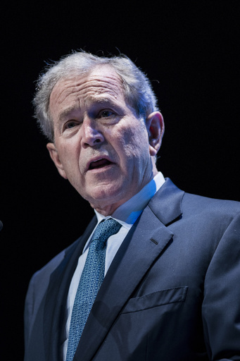 CIAの拷問、ブッシュ大統領への報告は開始4年後