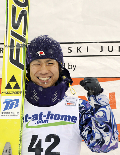 湯本が初優勝、ジャンプW杯