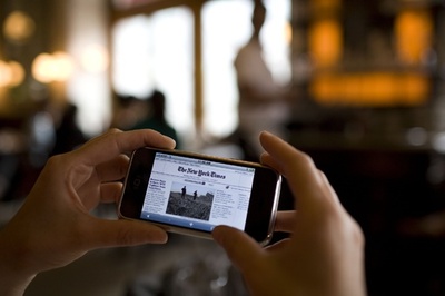 デジタル移行が新聞を圧迫、「読者減ってない」 カナダ業界団体