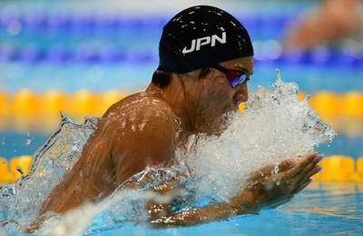 立石が準決勝進出、男子200メートル平泳ぎ