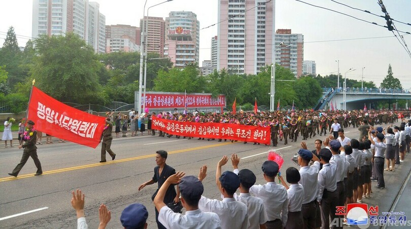 水害被災地支援に首都平壌の党員派遣 大規模激励会