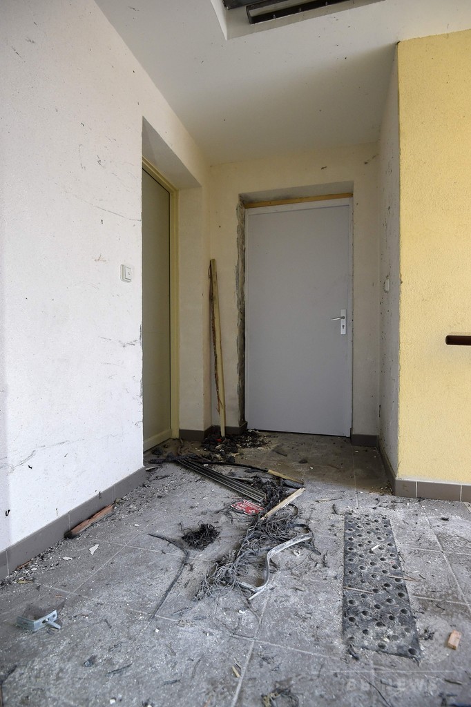 フランスで攻撃を計画、16歳の少女含む4人逮捕 警察筋