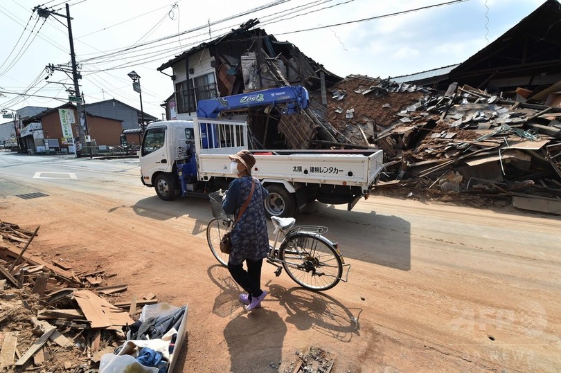 熊本 益城町 各地に倒壊家屋 写真12枚 国際ニュース Afpbb News