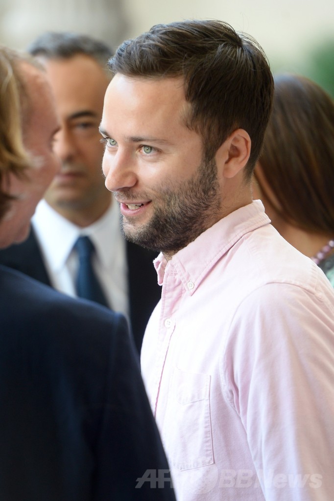 オバマ夫人がテープカット、アナ・ウィンター・コスチューム・センター開館式