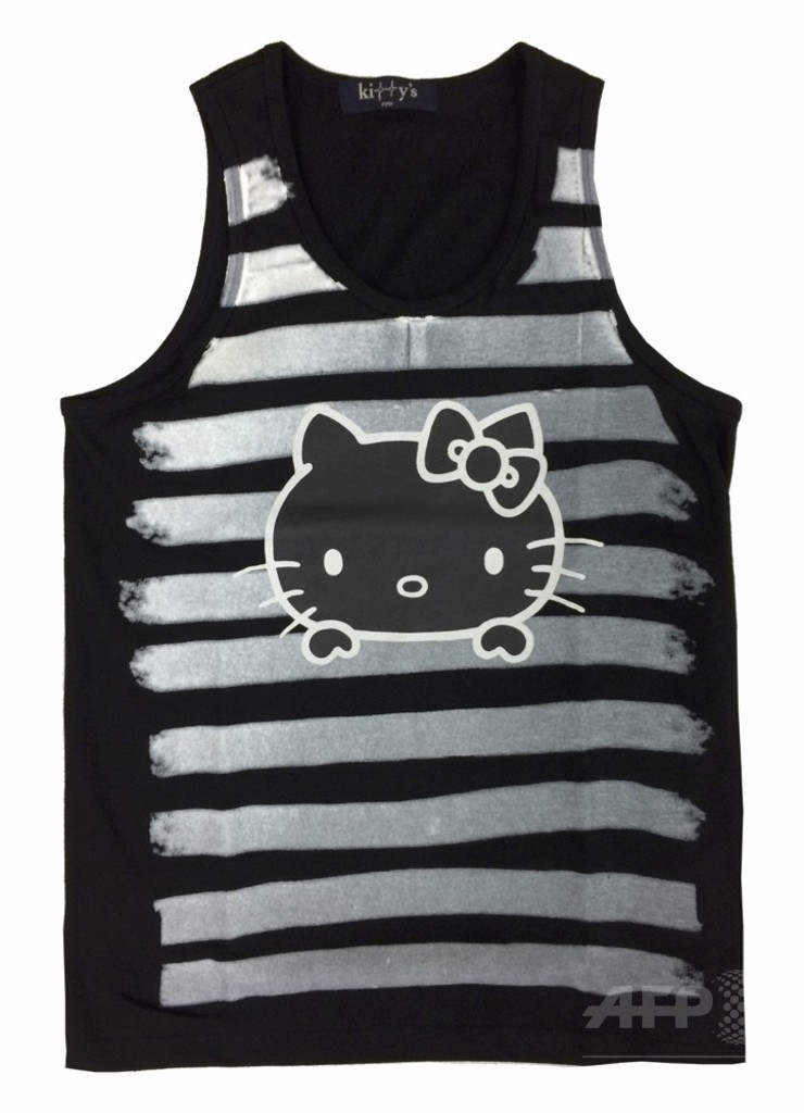 ヨウジヤマモト×サンリオ、新Tシャツコレクション発表
