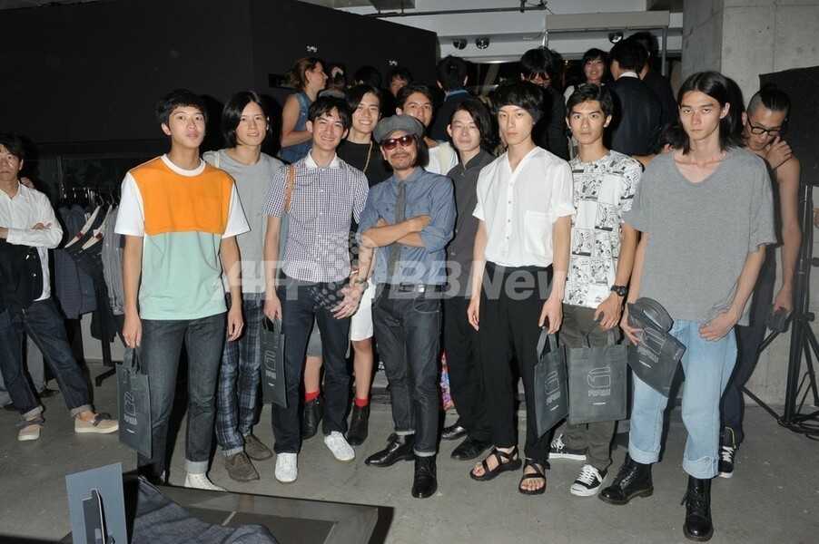 「G-STAR RAW×TOMOKI SUKEZANE」発売、都内でパーティも