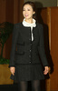 女優のチェ・ジウ（Choi Ji-Woo）が16日、韓国・ソウル（Seoul）のロッテホテルソウル（Lotte Hotel Seoul）で行われたソウル放送（SBS）ドラマ「怪しい家政婦」の制作発表会に出席した。同ドラマは、2011年日本テレビ系列で放送された人気ドラマ「家政婦のミタ」をリメークしたもので、チェ・ジウは主人公のパク・ボンニョ役（三田灯役）を演じる（2013年9月16日撮影）。(c)STARNEWS