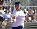 男子テニス、国別対抗戦デビスカップワールドグループ1回戦、アルゼンチン対ブラジル。リターンを打つアルゼンチンのレオナルド・メイヤー（2015年3月6日撮影）。(c)AFP/JUAN MABROMATA