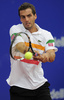 男子テニス、バルセロナ・オープン（Barcelona Open Banc Sabadell 2013）は26日、シングルス準々決勝が行われ、スペインのアルベルト・ラモス（Albert Ramos）は3-6、0-6で大会第2シードのラファエル・ナダル（Rafael Nadal、スペイン）に敗れた。

リターンを打つアルベルト・ラモス（2013年4月26日撮影）。(c)AFP/JOSEP LAGO