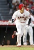 19MLB、ロサンゼルス・エンゼルス対クリーブランド・インディアンス。本塁打を打ったロサンゼルス・エンゼルスの大谷翔平（2019年9月11日撮影）。(c)Sean M. Haffey/Getty Images/AFP