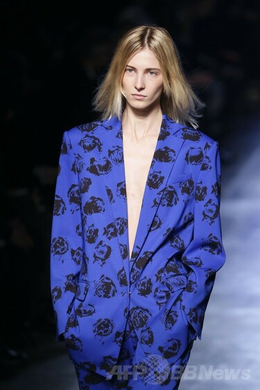 エマニエルウンガロ エマニュエル ウンガロ(EMANUEL UNGARO