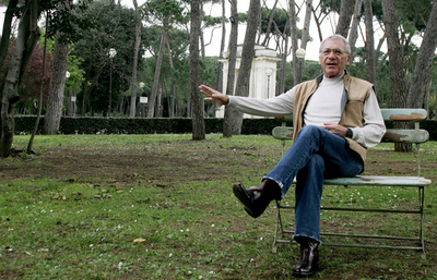 映画「Sketches of Frank Gehry」の会見にシドニー・ポラック監督登場 - イタリア