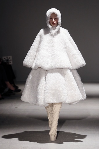 ＜14/15年秋冬パリコレクション＞ガレス・ピュー