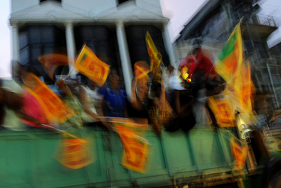 スリランカ政府、LTTEとの内戦終結を宣言