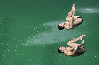 リオ会場の水緑化、隣接プールにも拡大 原因は「薬品不足」